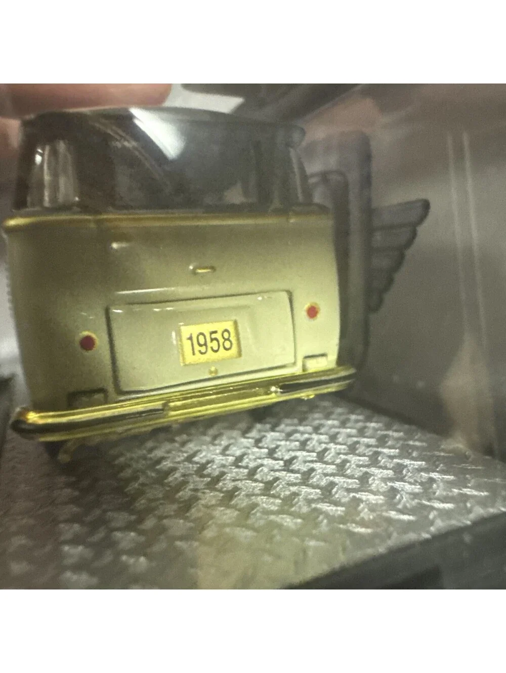 M2 Machines Auto-Thentics 1958 VW Microbus 15 Window USA VWS01 CHASE Limit 1,000